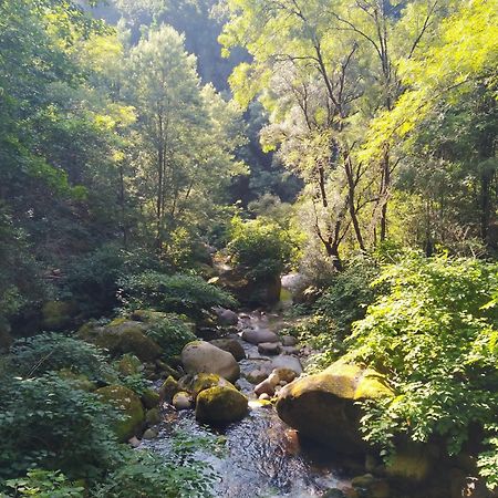 فندق Campismo Rural Vale Dos Moinhos جيريز المظهر الخارجي الصورة